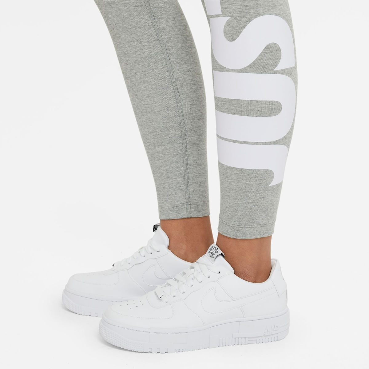 Legging Nike Sportswear Just Do It Feminina - Preto+Branco