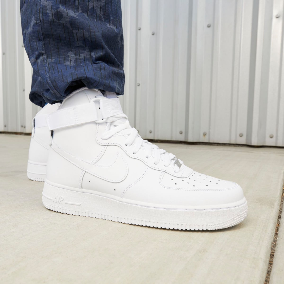 Tênis Nike Air Force 1 High '07 Masculino