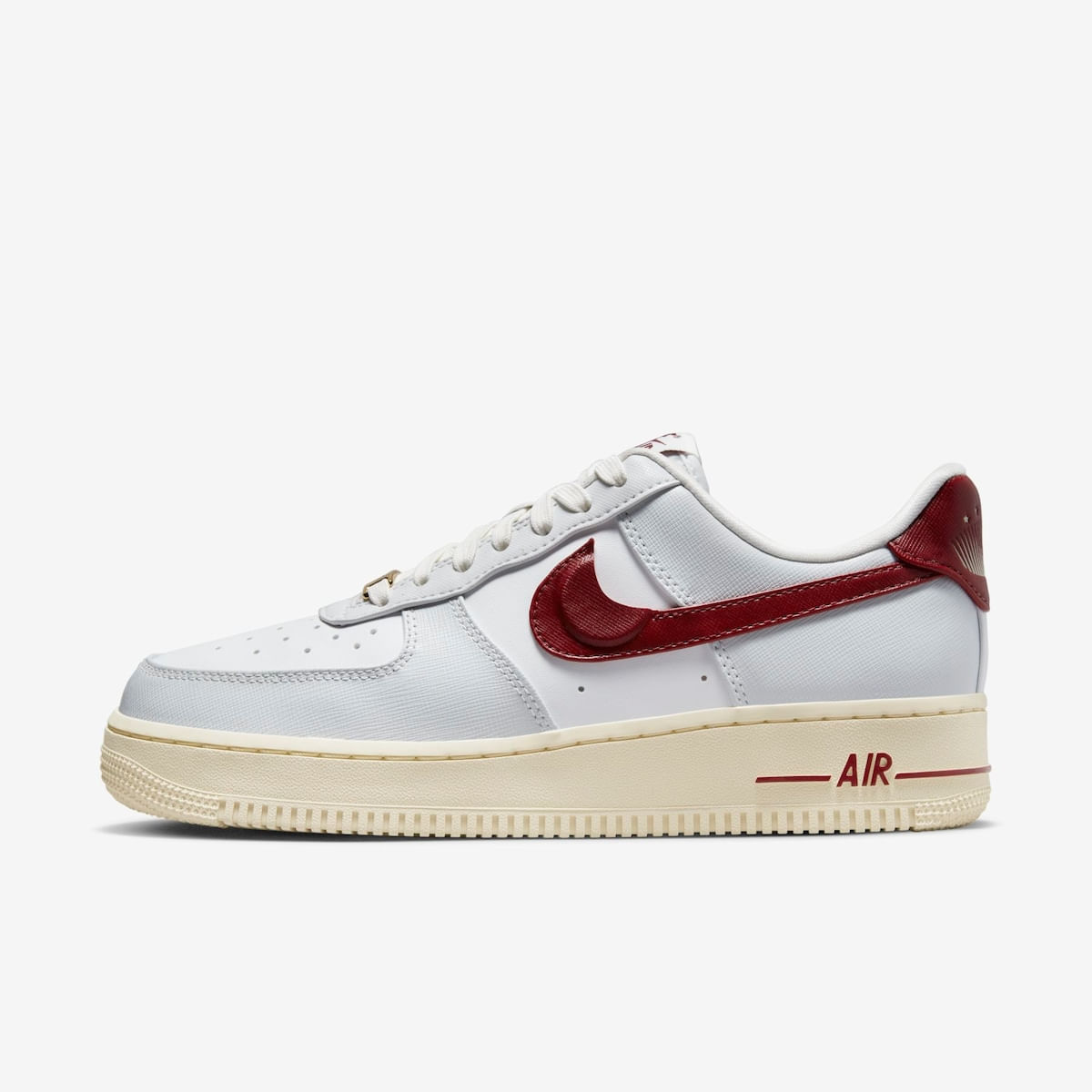 Tênis Air Force 1 '07 SE Feminino