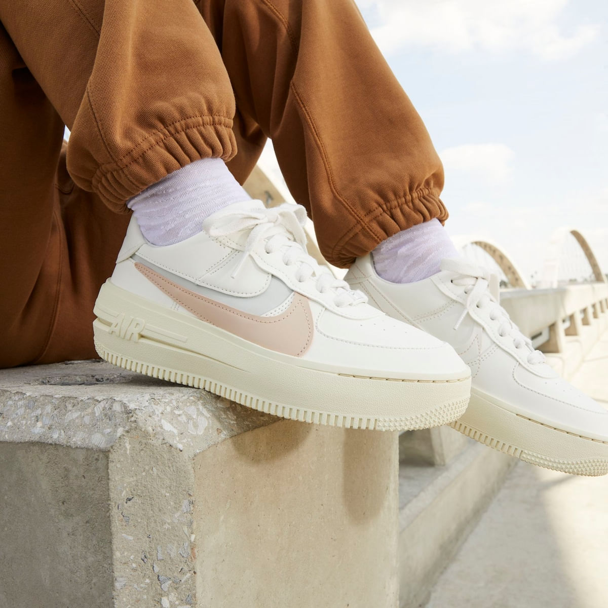 Tênis Nike Air Force 1 PLT.AF.ORM Feminino