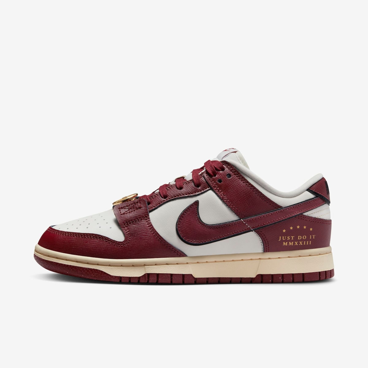 Tênis Nike Dunk Low SE Feminino