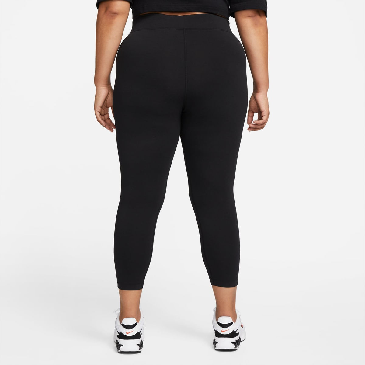 Plus Size - Legging Nike Sportswear Essential Feminina