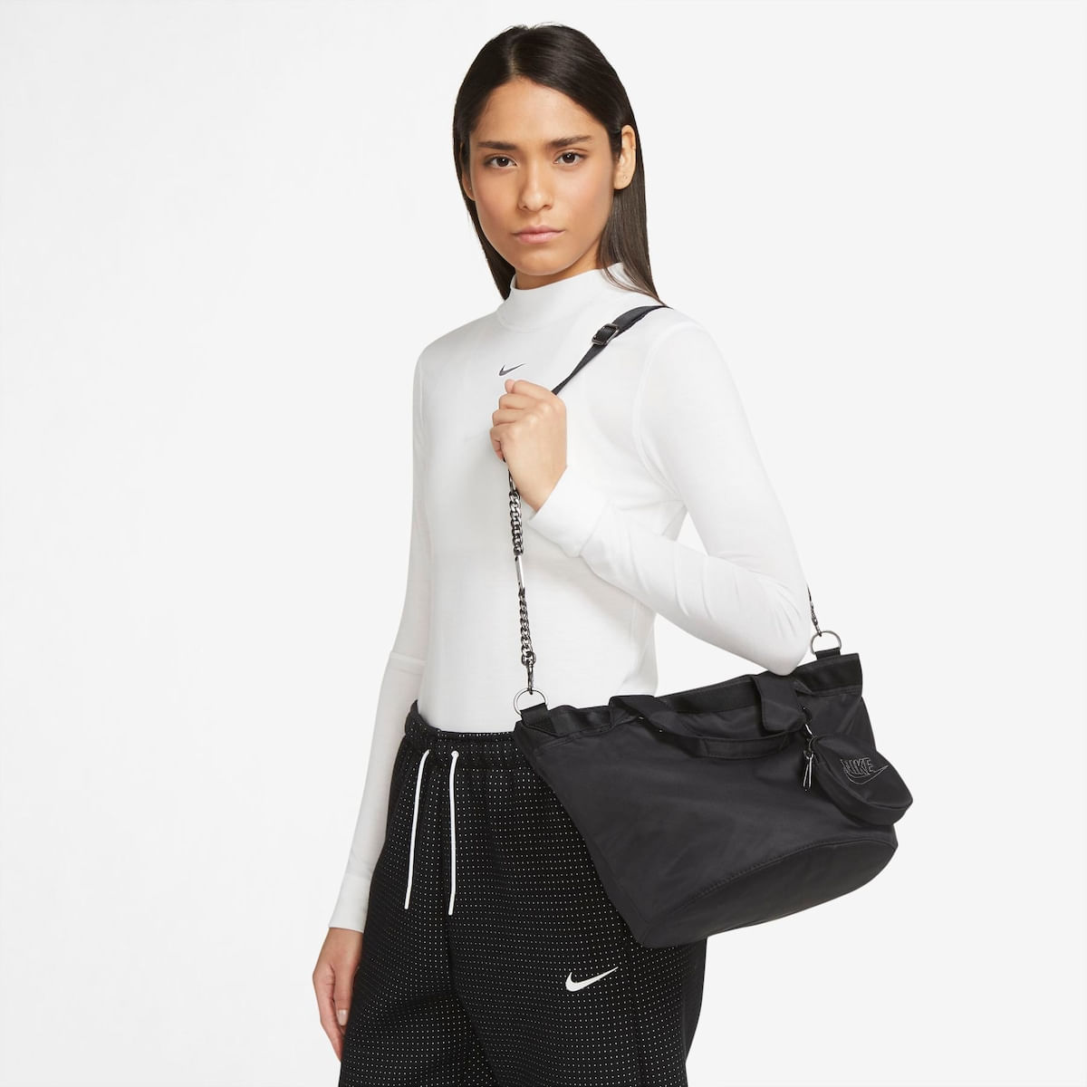 Bolsa Nike Sportswear Futura Luxe Feminina