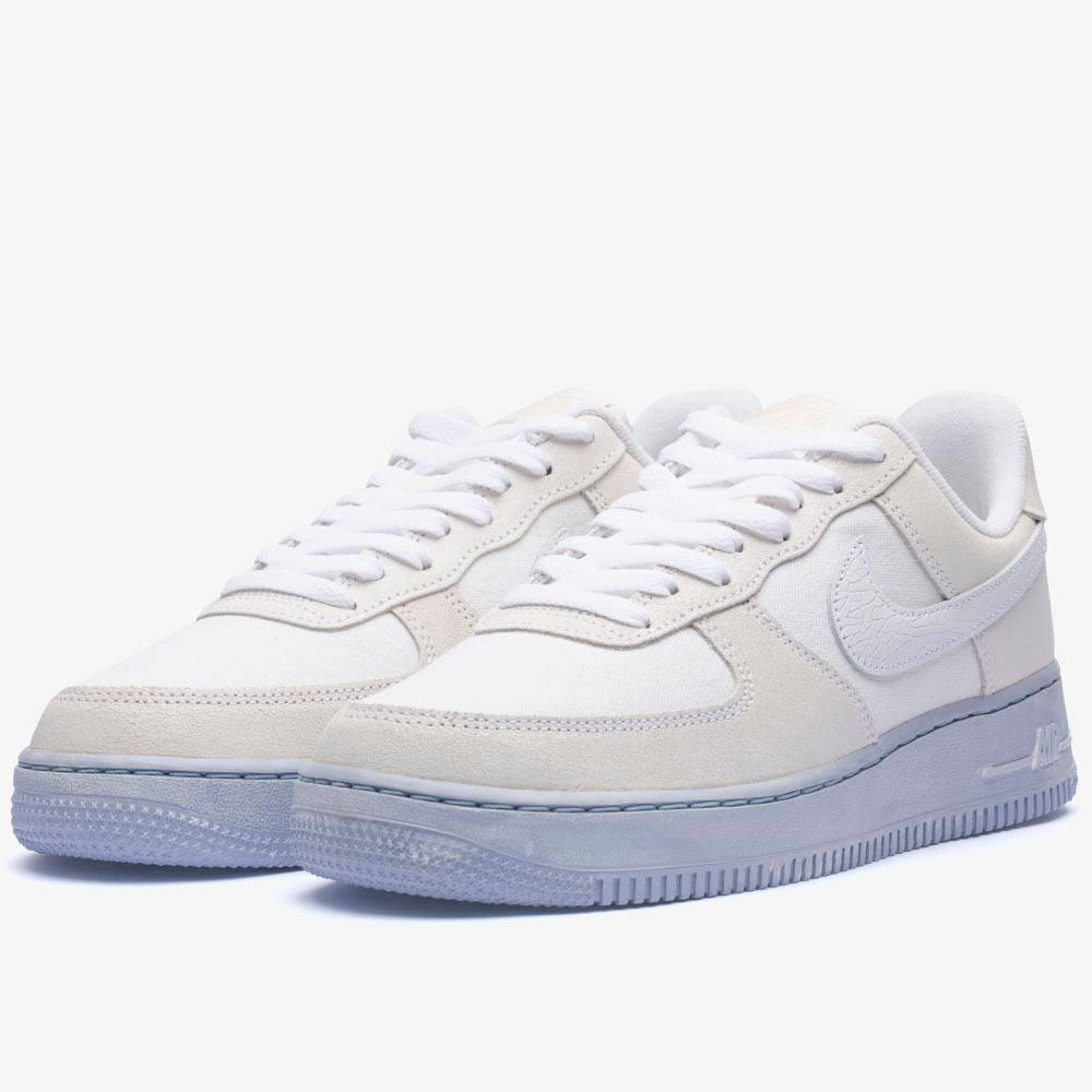 Tênis Nike Air Force 1 '07 LV8 EMB