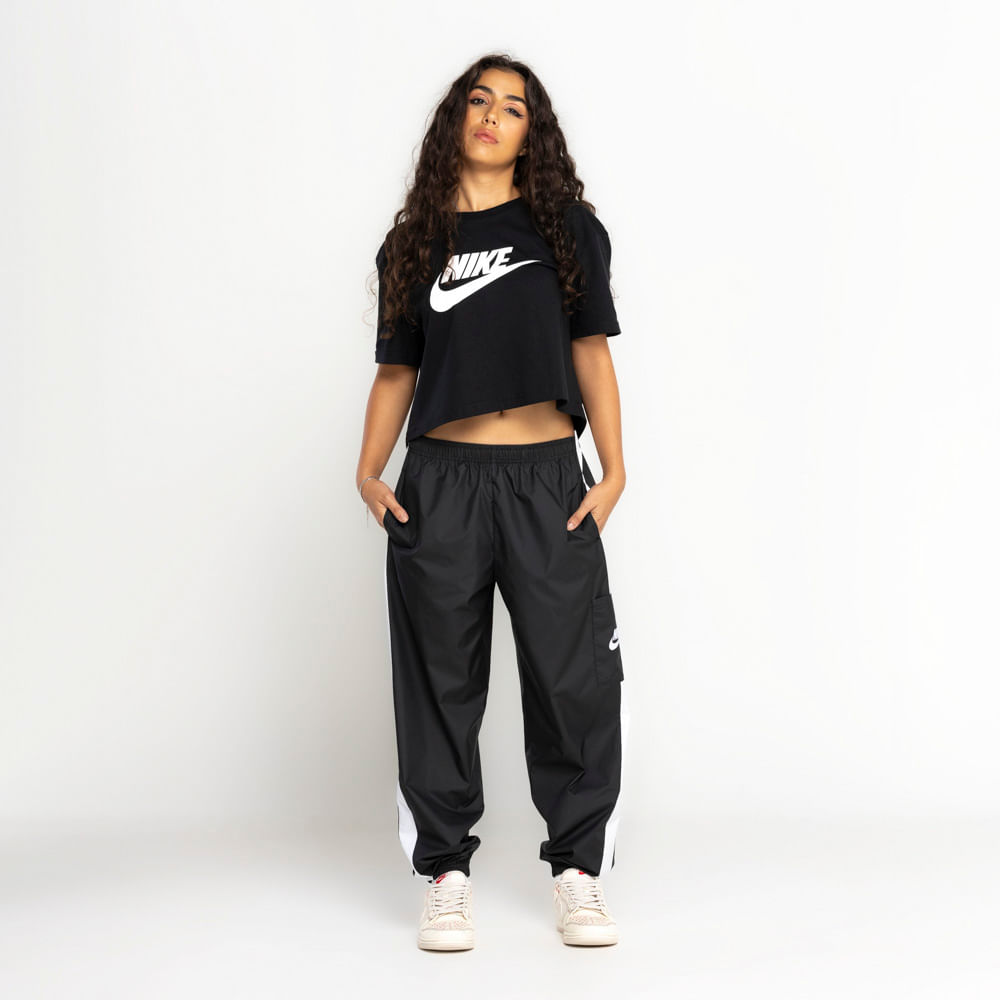 Blusa Cropped Nike Tee Sportswear Essential - Feminina