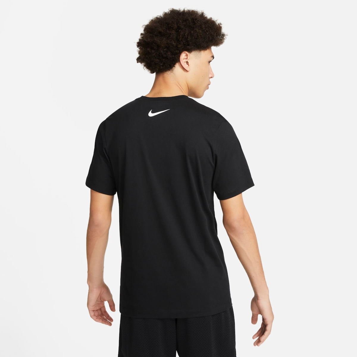 Camiseta Nike Sportswear Masculina