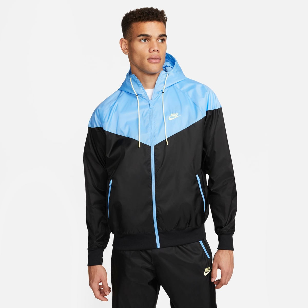 Jaqueta Nike Sportswear Windrunner Masculina