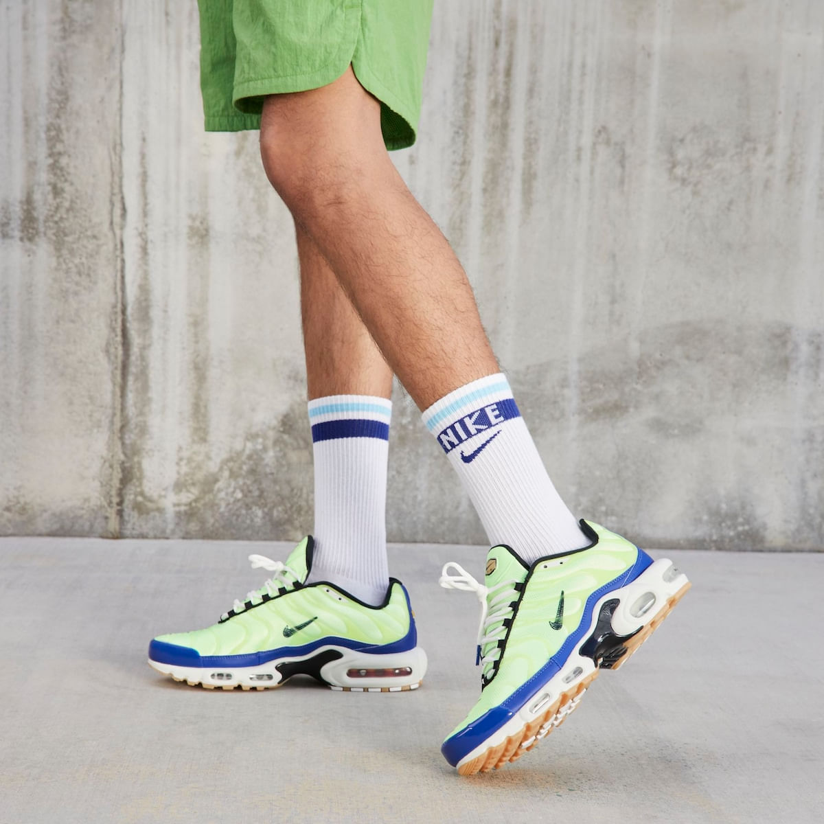 Tênis Nike Air Plus SE FR Masculino