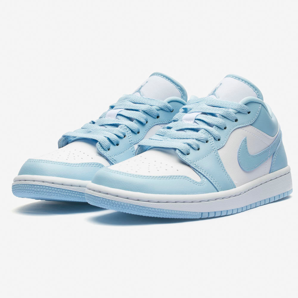 Tênis Nike Wmns Air Jordan 1 Low Re