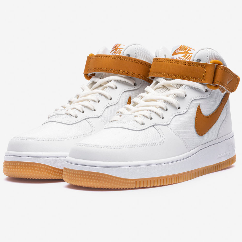 Tênis Nike Air Force 1 '07 MID