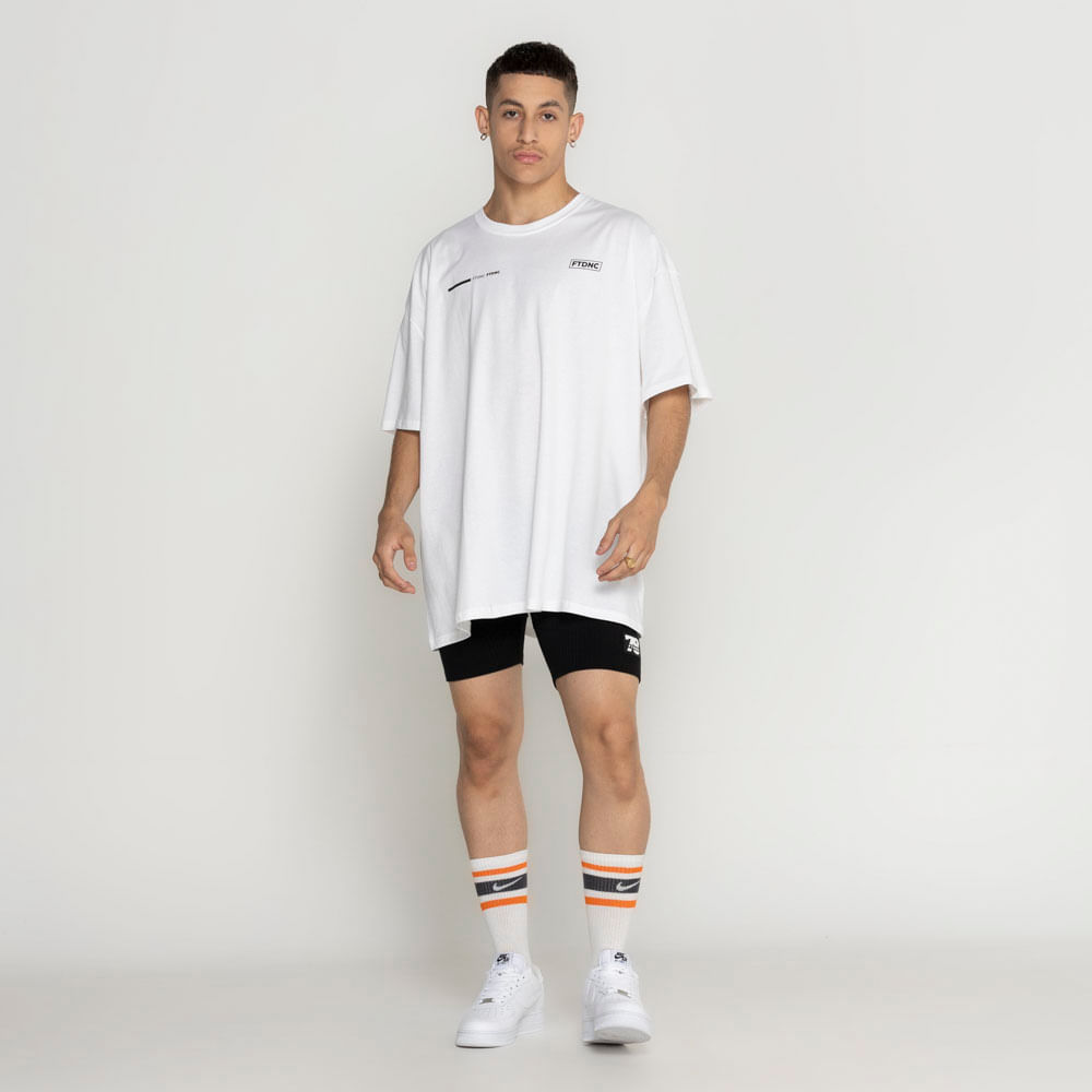 Camiseta FTDNC Manga Curta Oversized Off White