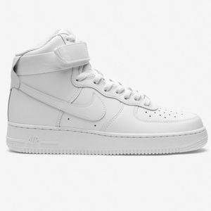 Tênis Nike Air Force 1 High 07 Le