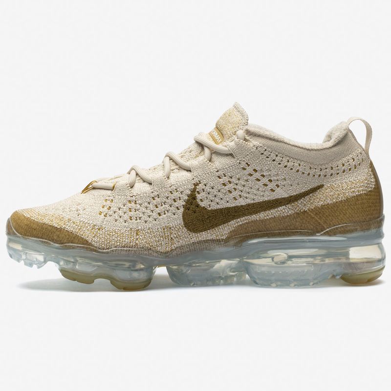 Super vapormax sales