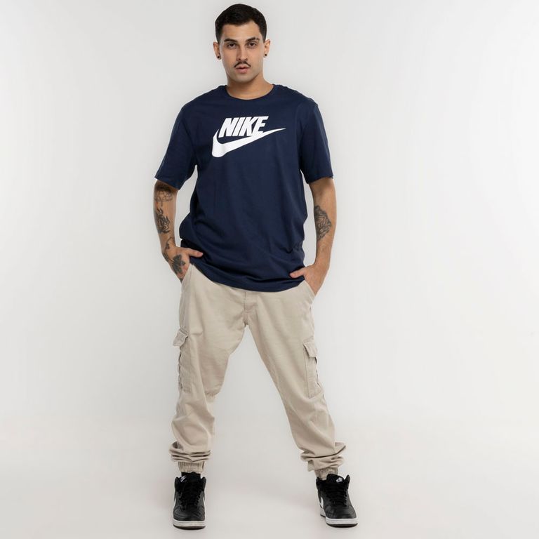 Camiseta Nike Tee Icon Futura