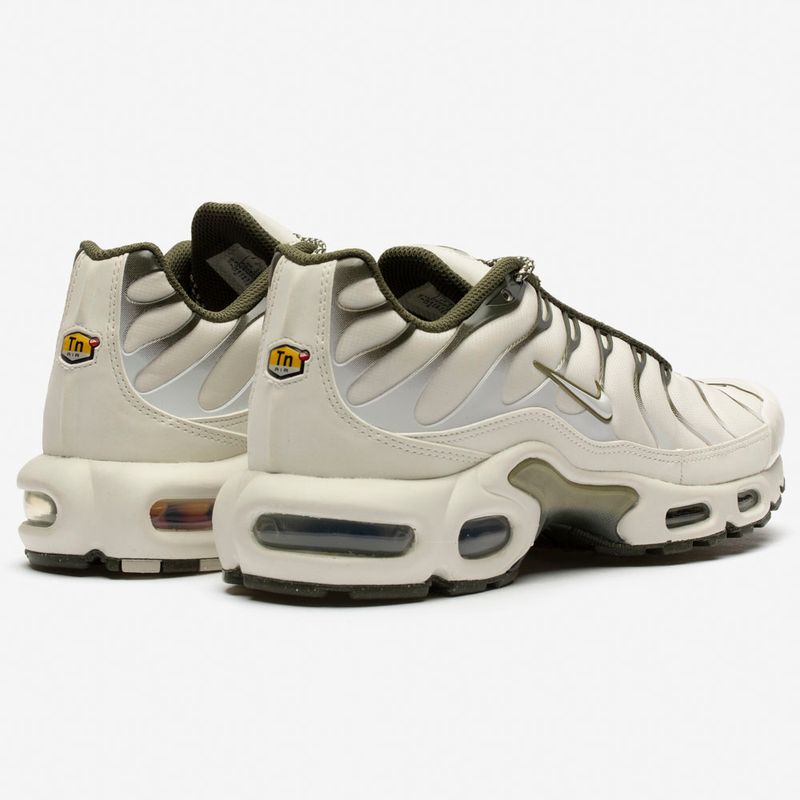 Nike sneakers best sale air max plus