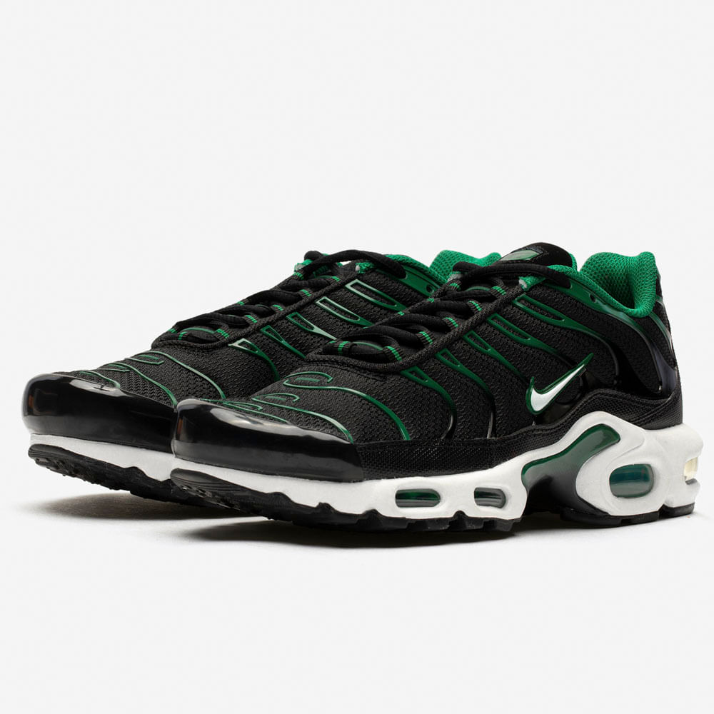 Tênis Nike Air Max Plus