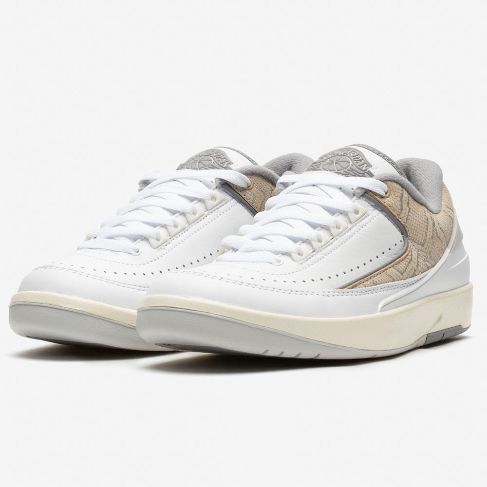 Tênis Nike Air Jordan 2 Retrô Low