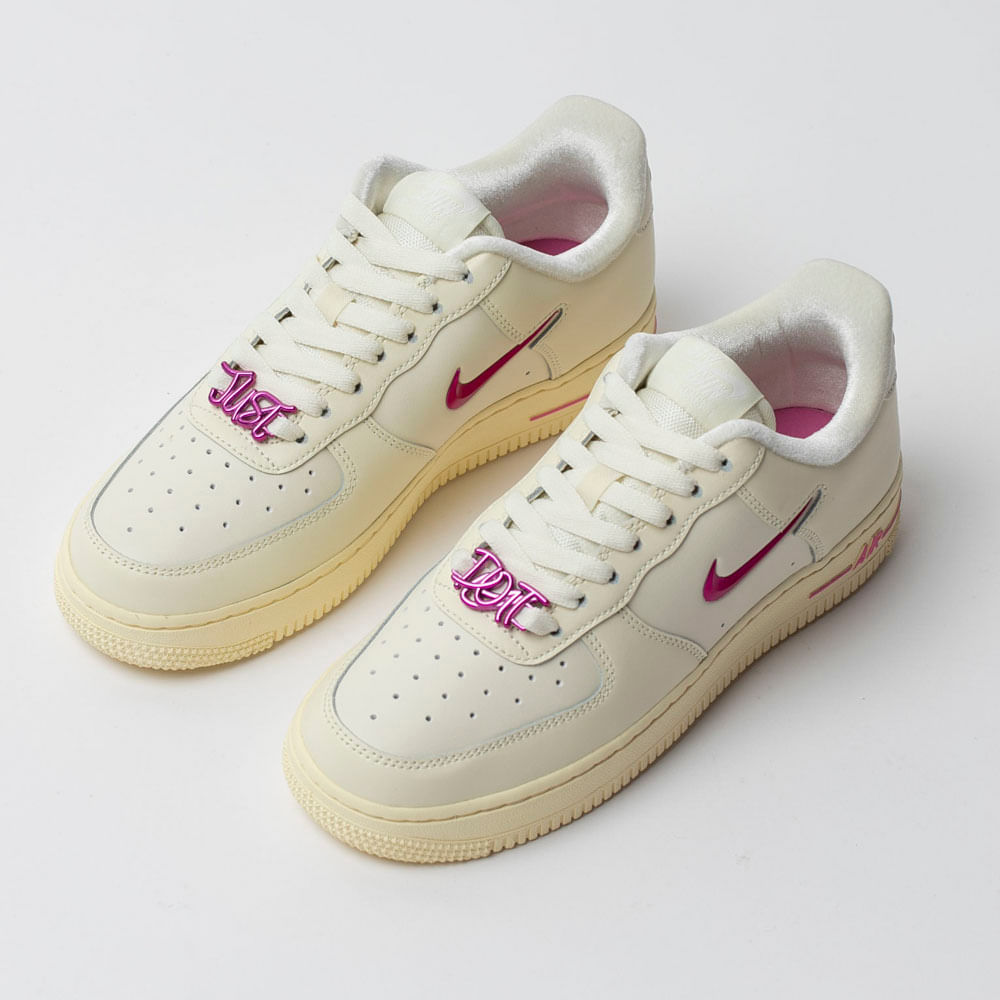 Tênis Nike Air Force 1 '07 SE