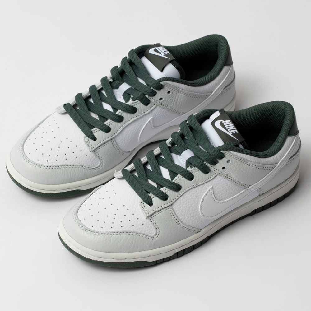 Tênis Nike Dunk Low Retrô SE