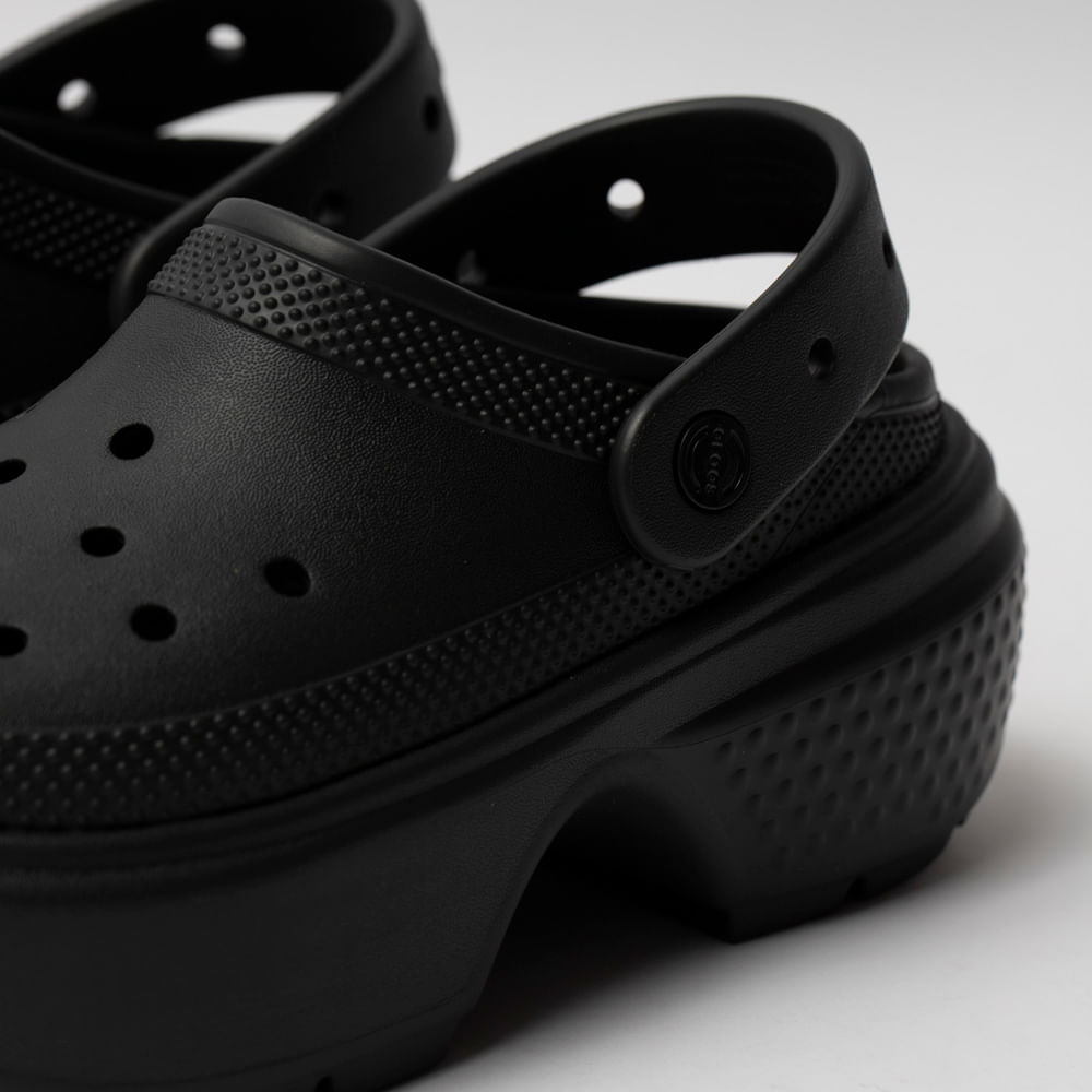 Sandália Crocs Stomp Clog