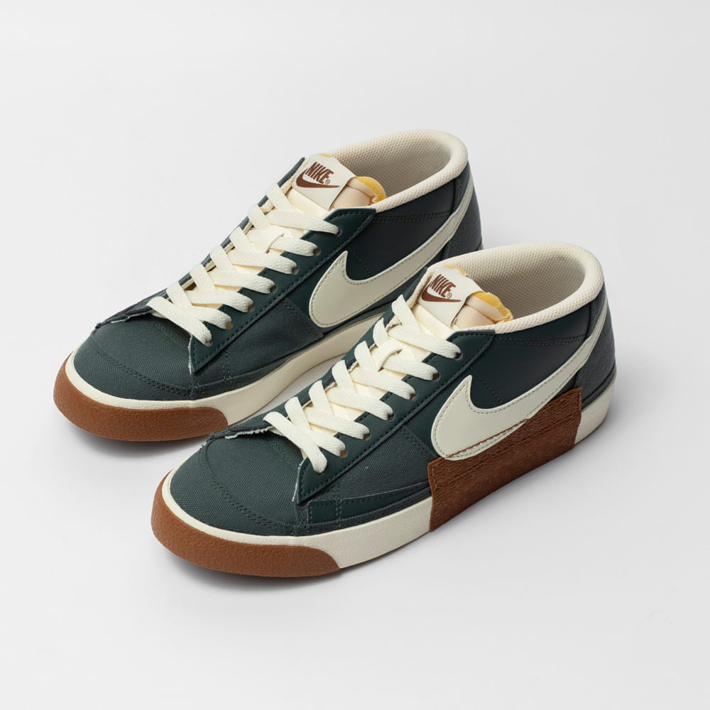 Tênis Nike Blazer Low Pro Club BTS