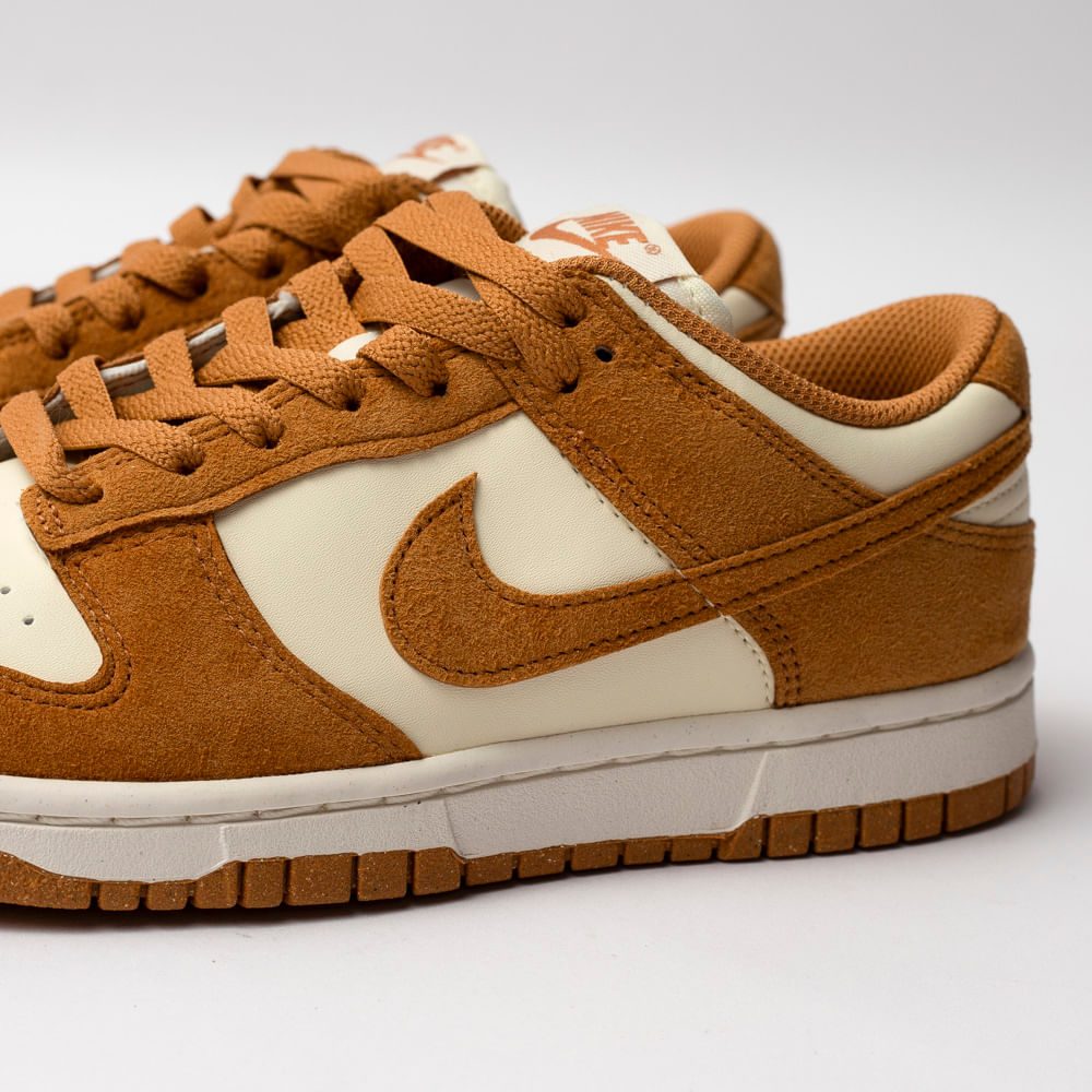 Tênis Nike Dunk Low - Flax Suede