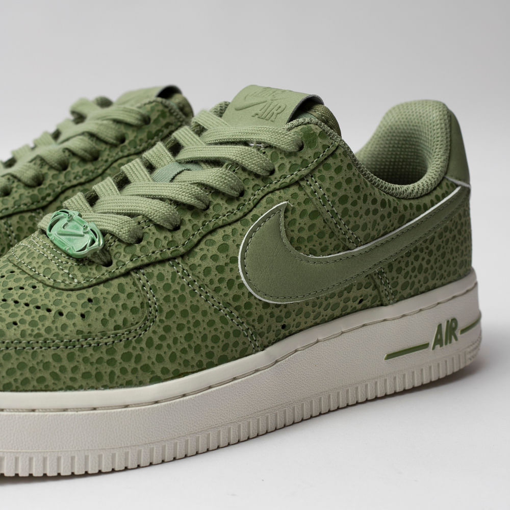 Tênis Nike Air Force 1'07 PRM - Safari Oil Green Phantom