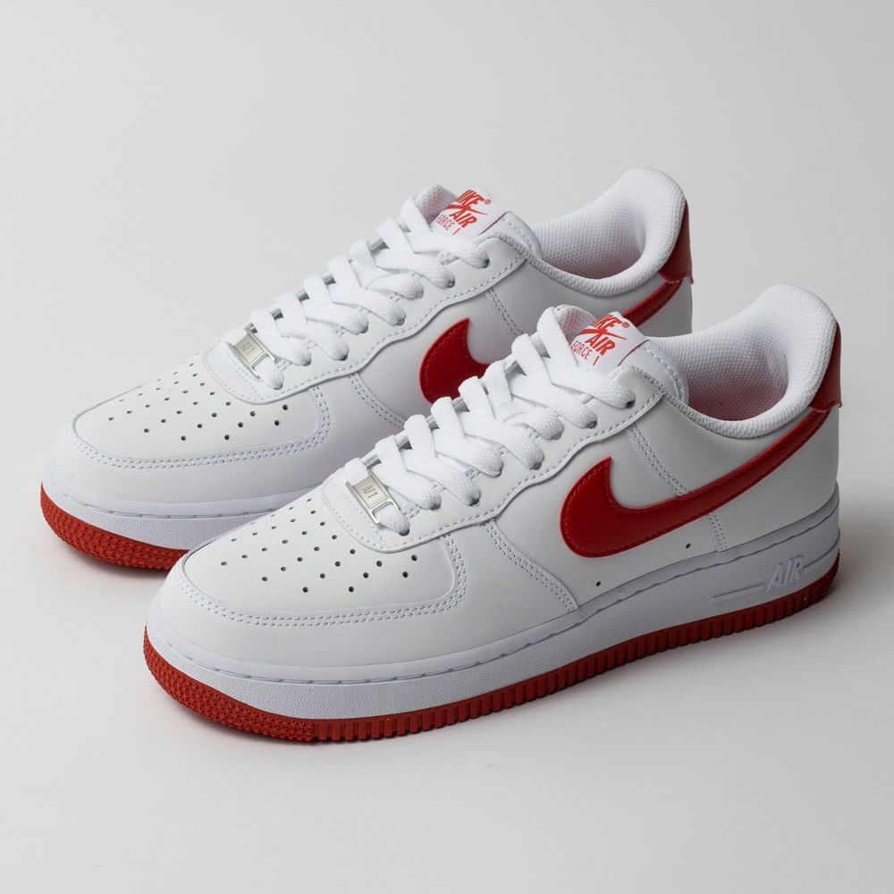 Tênis Nike Air Force 1'07