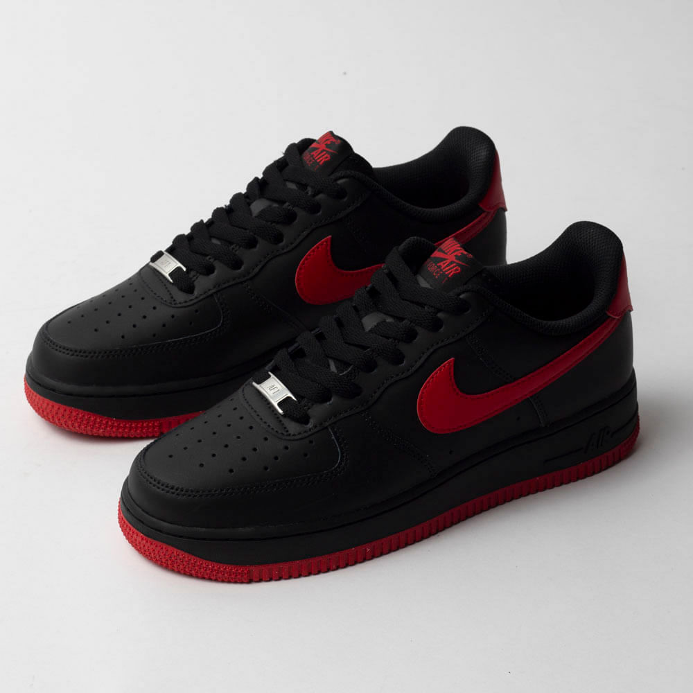 Tênis Nike Air Force 1'07