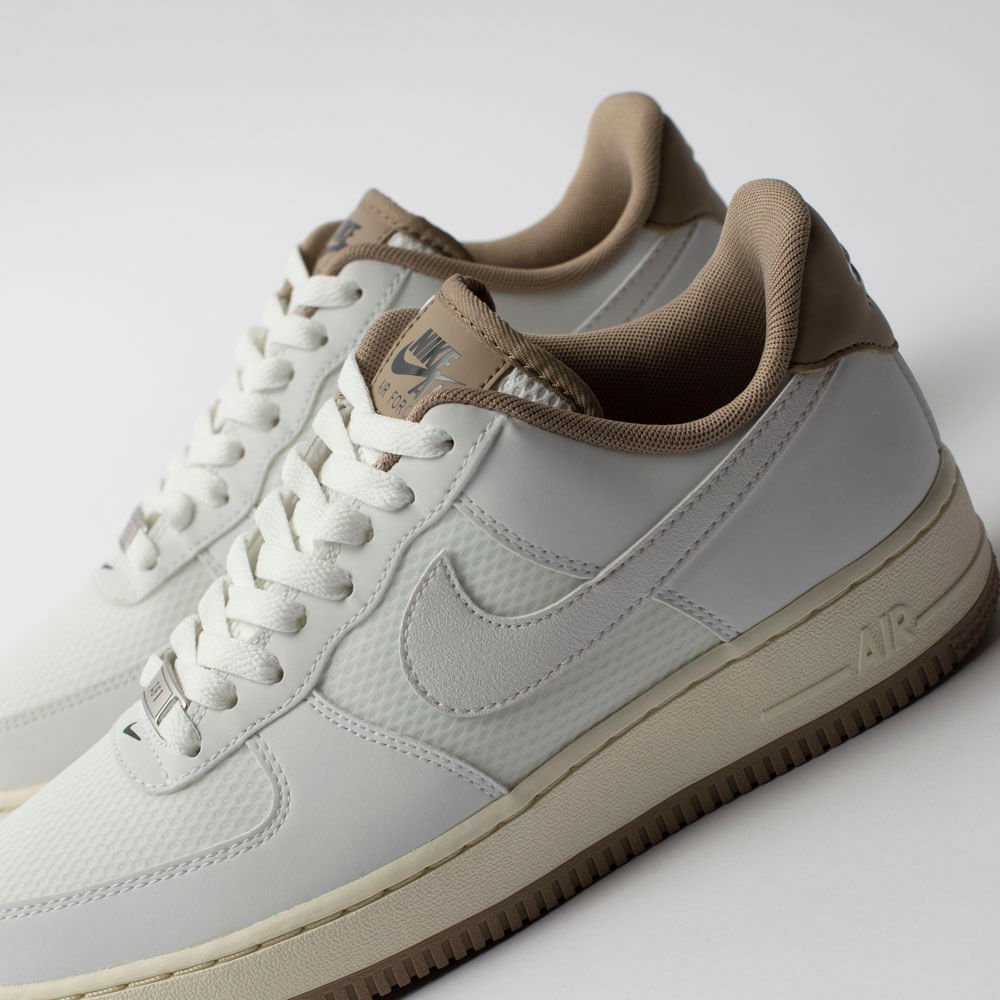 Tênis Nike Air Force 1'07 LV8 Wnter