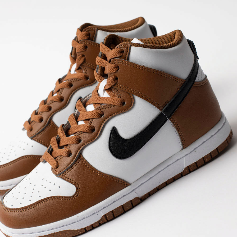 Tênis Nike Dunk High NN Light British Tan