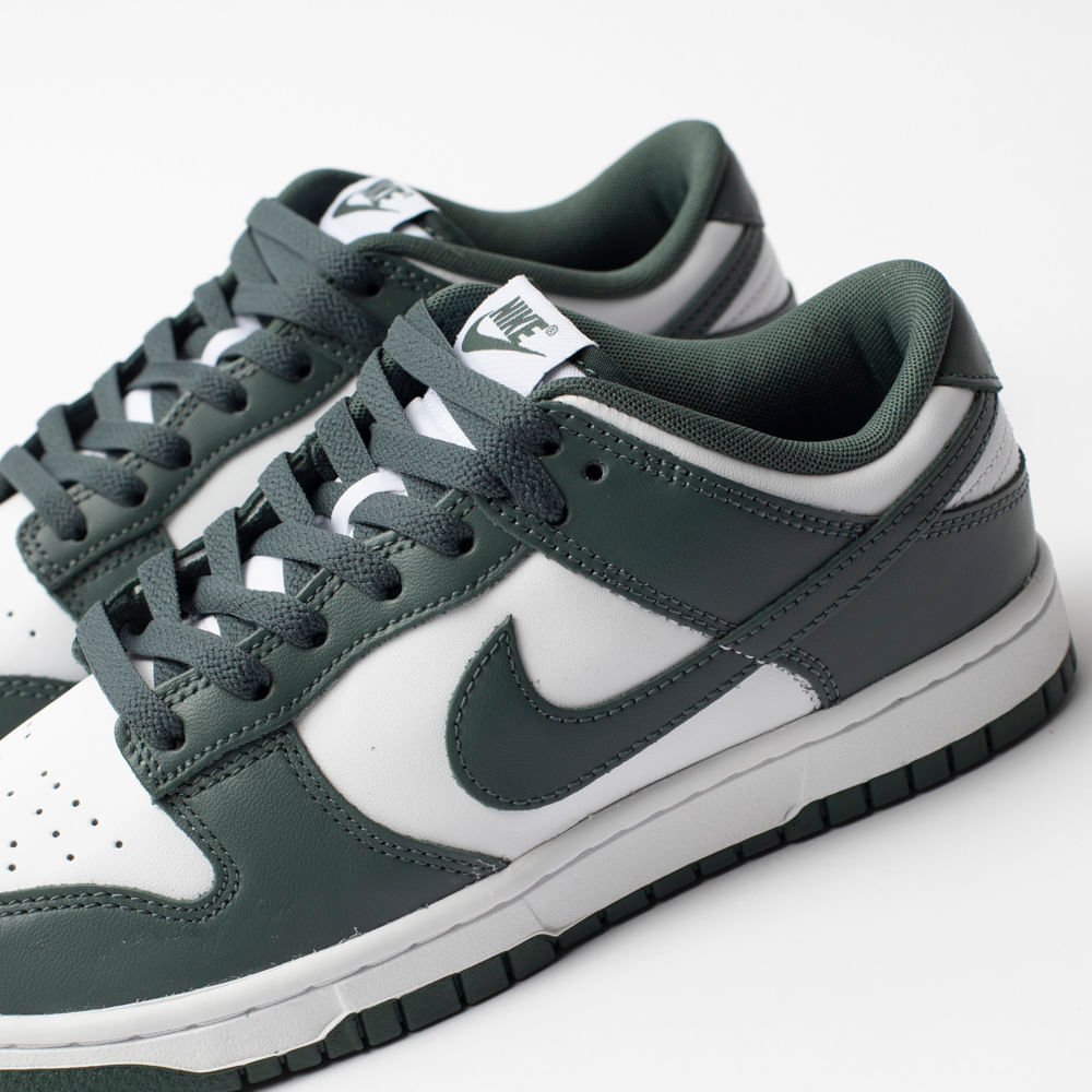 Tênis Nike Dunk Low Retrô Vintage Green