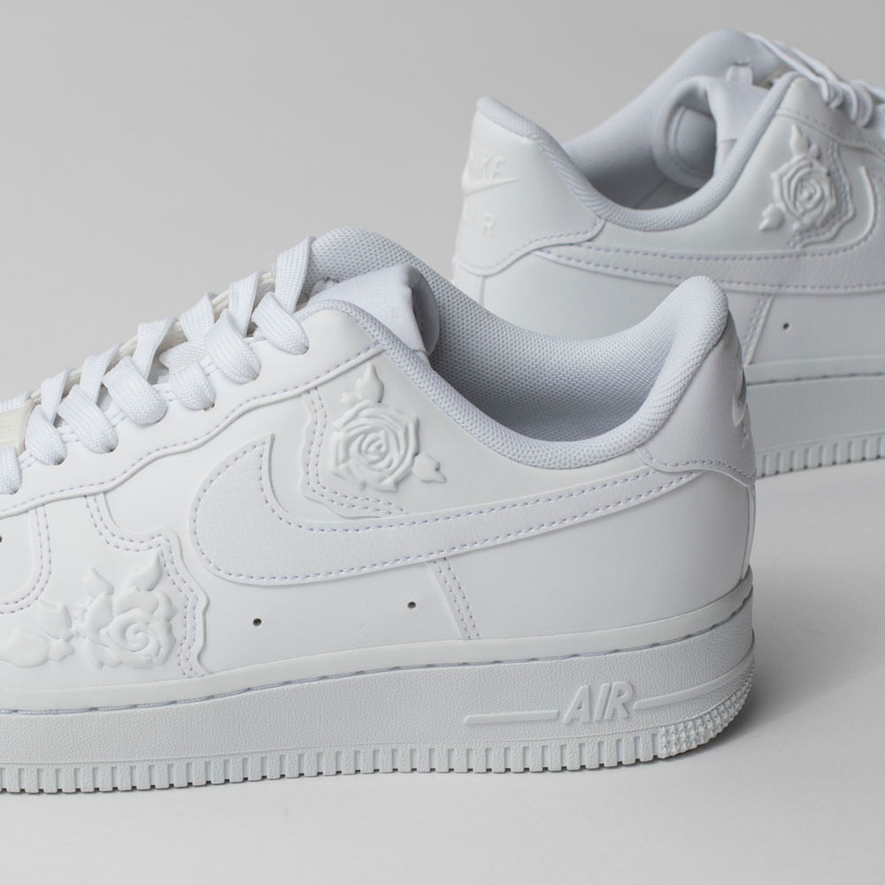Tênis Nike Wmns Air Force 1'07 - White Roses | Studio78 Tênis Nike Wmns Air Force 1'07 - White Roses | Studio78